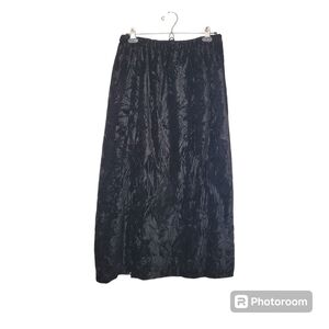 Elegant Black Women's Skirt